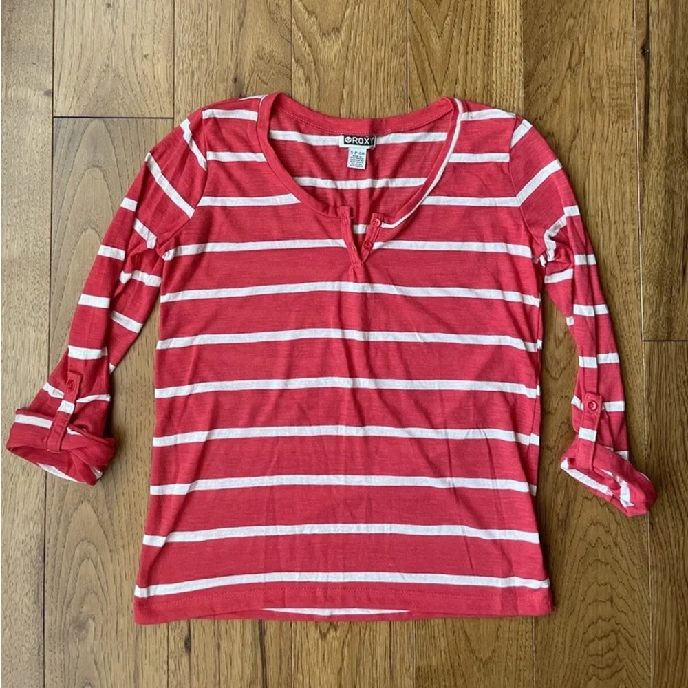 Womens Roxy Red and White Stripped Quarter Sleeve Shirt Button Vneck Size S